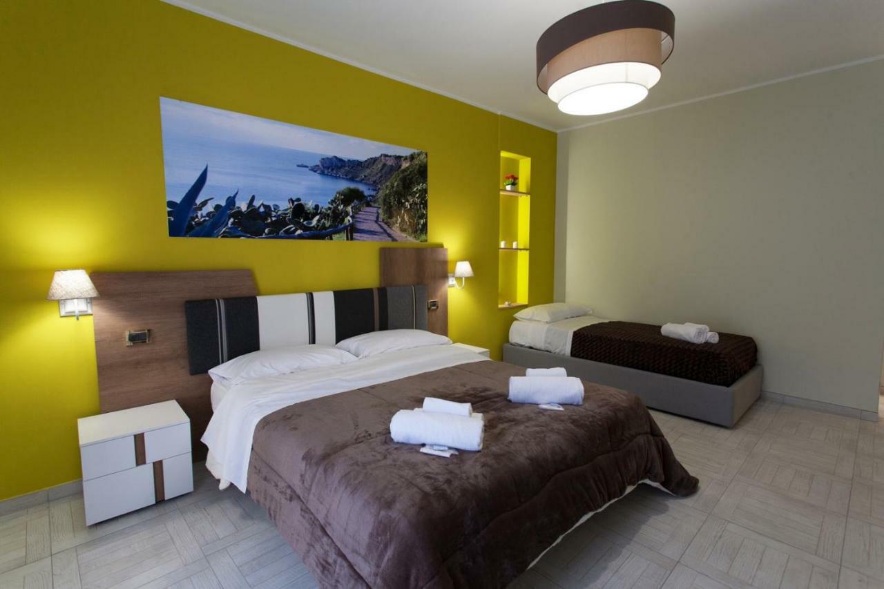 B&B Al Duomo Milazzo Buitenkant foto